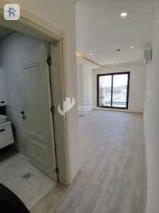 Modern Apartment Image 5
