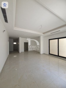 Commercial House For Rent image 2