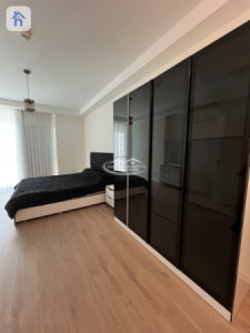 Furnished 168m² Apartment in Empire Wings Image 7