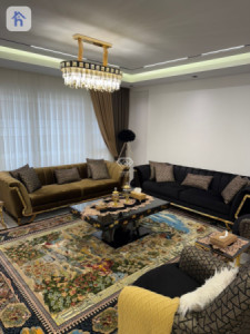 شوقەیەکی فراوان لەگەڵ 3 ژووری نوستن image 1