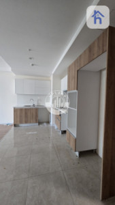 شقة أنيقة مع صالة واسعة image 2