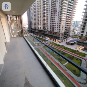 Modern 1 Bedroom Apartment Image 4