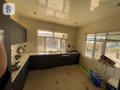 Beautiful Farmhouse with Generous Land Area Resim 12