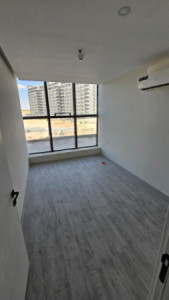 Spacious Apartment with 3 Bedrooms image 11