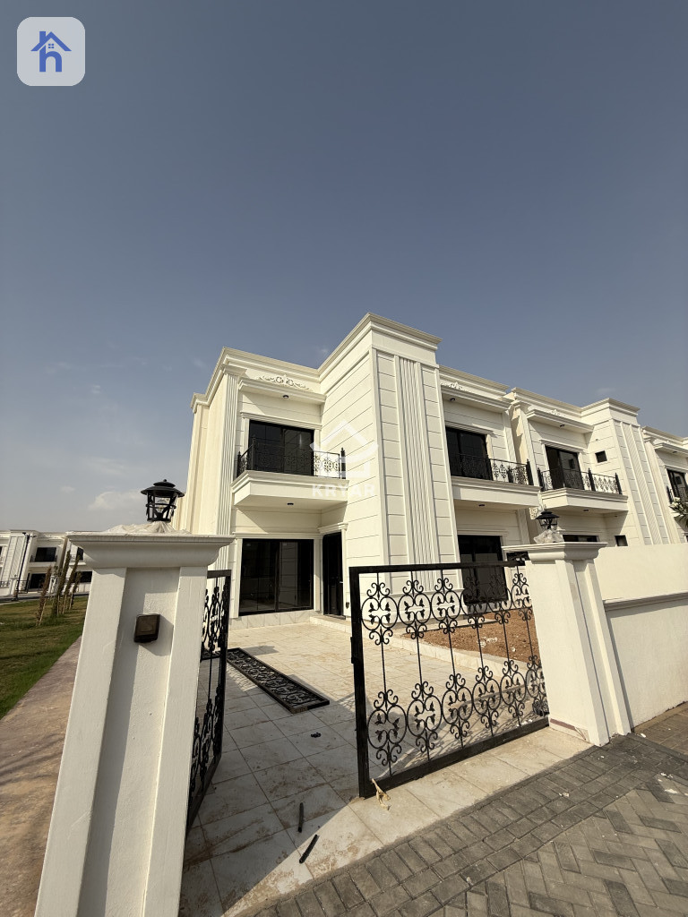 منزل (286م²)