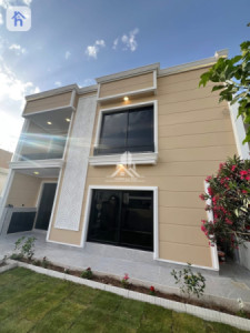 Spacious House with Multiple Rooms image 4