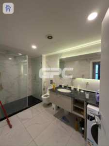 Compact apartment in Rami Towers image 5