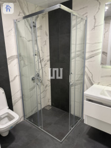 Cozy 1-Bedroom Apartment in Empire Wings Image 7