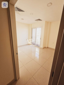 Prime Location Office for Rent Image 4
