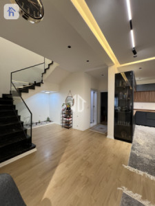 Luxury House image 14
