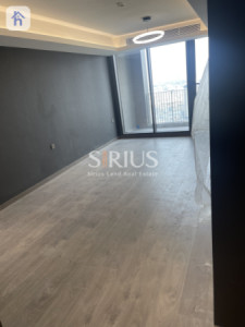 Elegant Studio Living in Skyscraper Apartment Resim 5