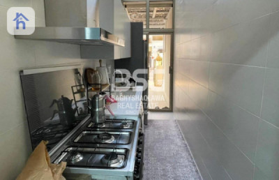 Family House with 4 Bedrooms Image 8