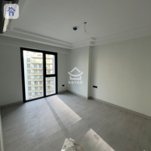 Modern High-Rise Apartment for Rent Image 4