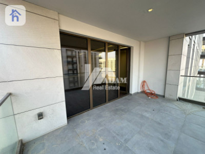 Modern 4 Bedroom Apartment, Spacious Living image 15