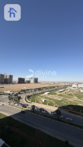 Modern Two Bedroom Apartment with Balcony Resim 8