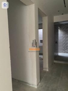 One Floor House image 7