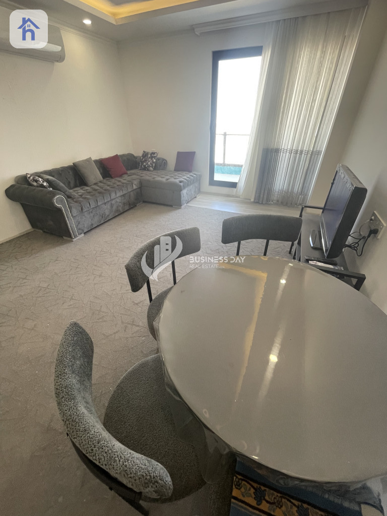 شقة أنيقة في برج واو