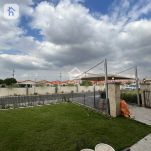 خانوویەکی ئارام لە گوندی ئیسپانی image 2