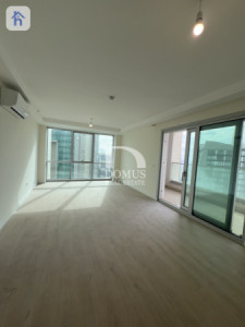 Luxury Apartment with Stunning Views image 2