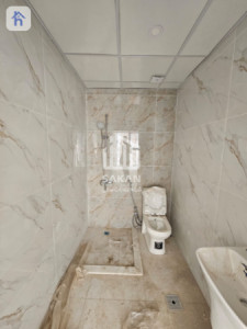 Modern Apartment image 8