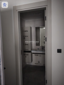 Modern Studio Apartment in Rami Towers image 5