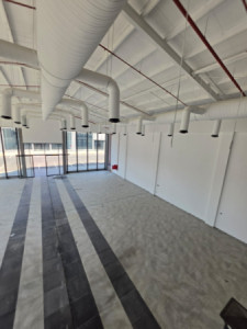 Corner Showroom image 9