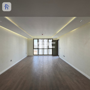 Spacious Apartment in Prime Location image 2