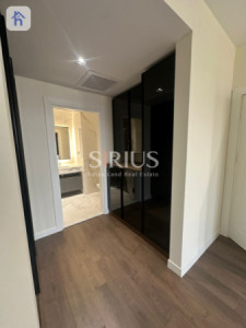 شوقەیەکی فراوانی ٤ ژووری نوستن لەگەڵ دیمەنێکی سەرنجڕاکێش وێنە 12