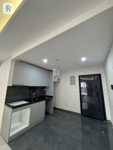 Elegant Apartment in Central location image 2