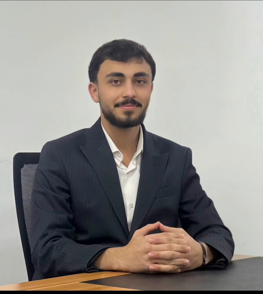 عدنان مسعود