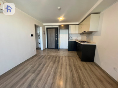 Cozy Apartment with Monthly Income image 1