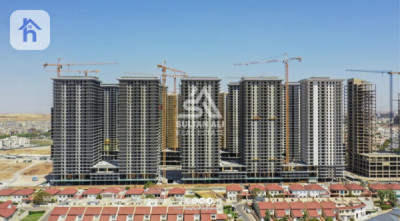 23rd Floor Apartment with Modern Design image 1