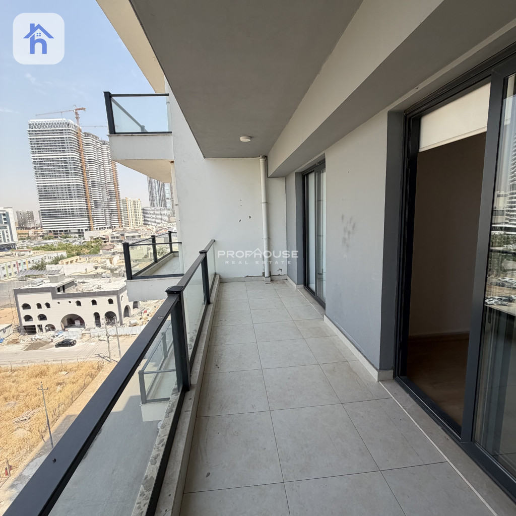 Modern Office Space in Phoenix Tower