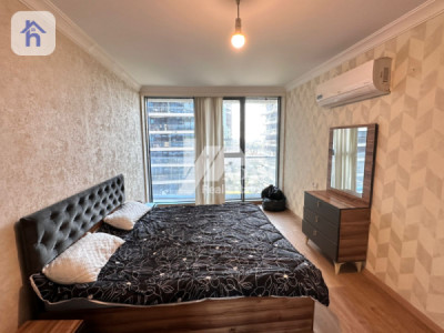Bright and Modern Apartment in Prime Location Image 6
