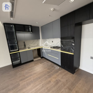 Modern 1-bedroom apartment image 2