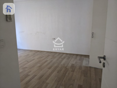 Bright Apartment in Prime Location Resim 8