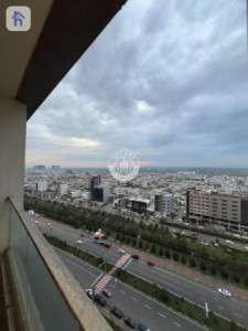 Luxurious 3-bedroom apartment with great views Image 17