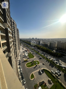 Modern Apartment Image 9