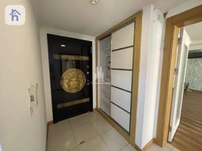Modern 3 Bedroom Apartment for Rent Image 14