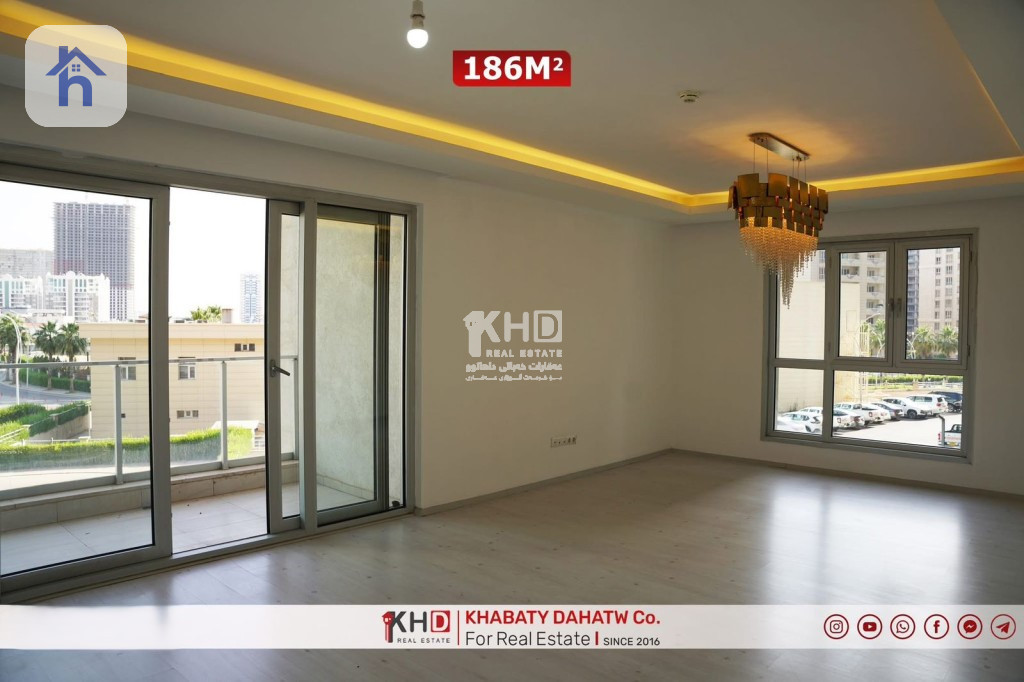 Modern 2 BR Apartment in Empire Wings