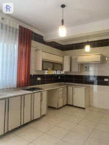 Two Floor House Resim 3