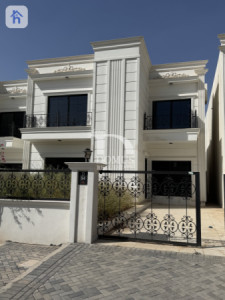 Modern 4-Bedroom Apartment for Rent image 1