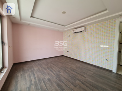 Corner House Image 10