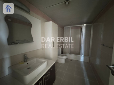 Spacious 3-Bedroom Apartment with Stunning Views image 7