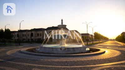 Spacious 4 Bedroom House in Spanish Village 2 image 4