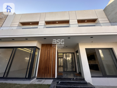 Modern 6 Bedroom House in Dream City image 1