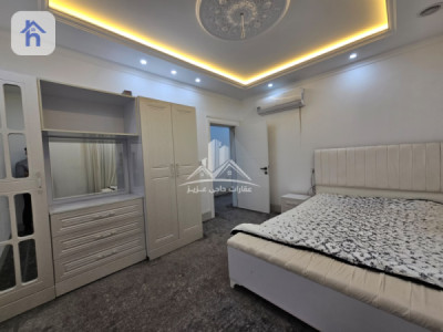 Modern House image 13