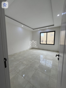 Spacious 5-Bedroom House in Erbil image 16