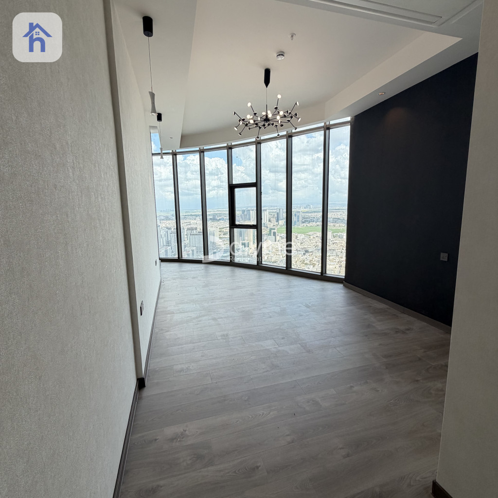 شوقەیەکی بەرزی لوکس لە تاوەری کاڤالی وێنە 2