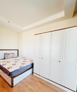 شوقەیەکی فراوان بە یەک ژووری نوستن وێنە 6